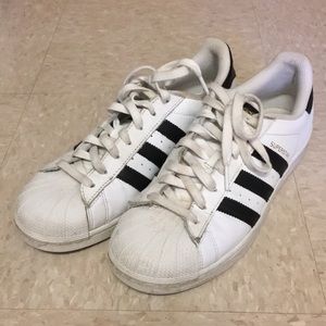 Adidas Superstar Sneakers
